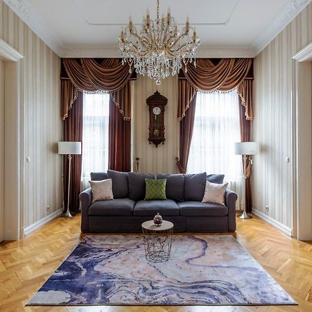 Luxury Central Home Next To The New York Cafe Budapest Ngoại thất bức ảnh